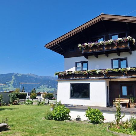 Alp Haus Grossglockner Apartment Bruck an der Grossglocknerstrasse Bagian luar foto