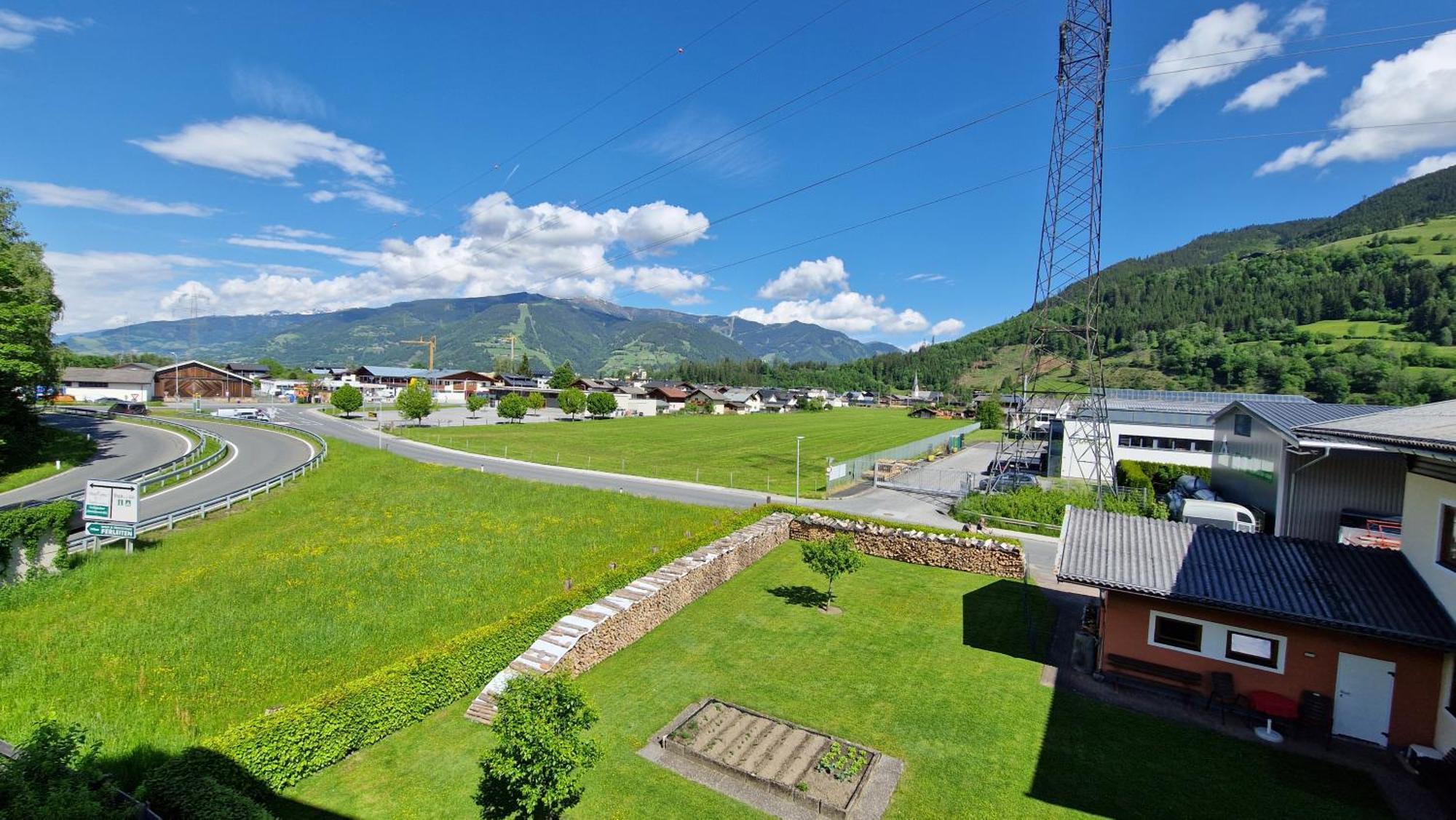 Alp Haus Grossglockner Apartment Bruck an der Grossglocknerstrasse Bagian luar foto