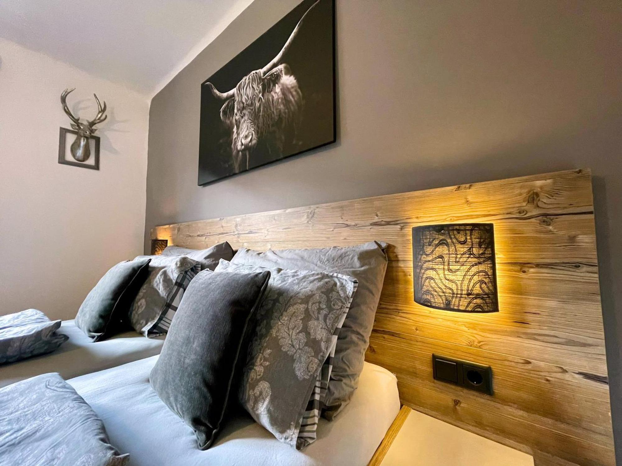 Alp Haus Grossglockner Apartment Bruck an der Grossglocknerstrasse Bagian luar foto